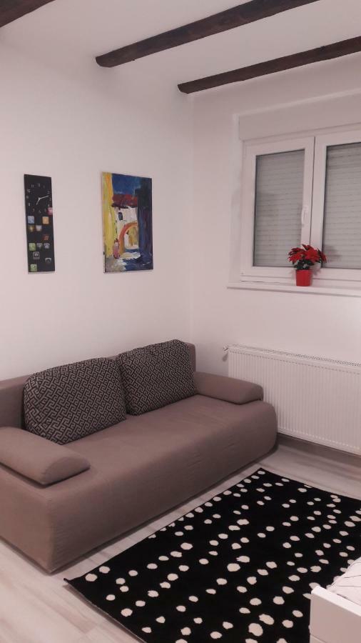 Home Away From Home - Apartment Ilica Загреб Екстериор снимка